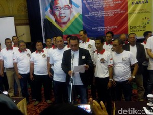 Relawan Minta Ridwan Kamil Maju Pilgub Lewat Jalur Independen