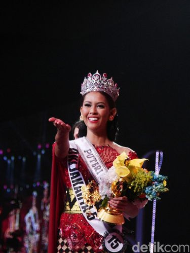 Bunga Jelitha Ibrani dari DKI Jakarta Juara Puteri Indonesia 2017