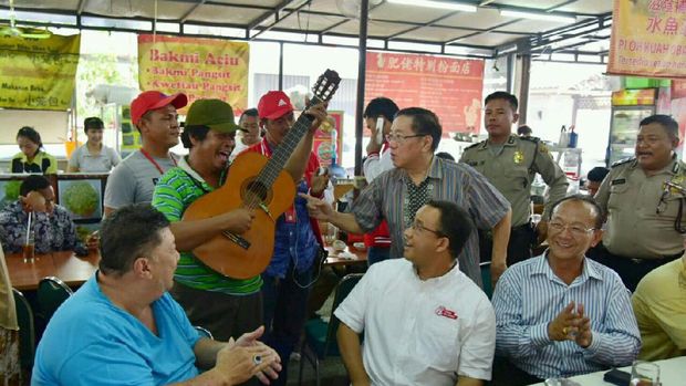 Kunjungi Pasar Muara Karang, Anies Ingin Rangkul Semua Golongan