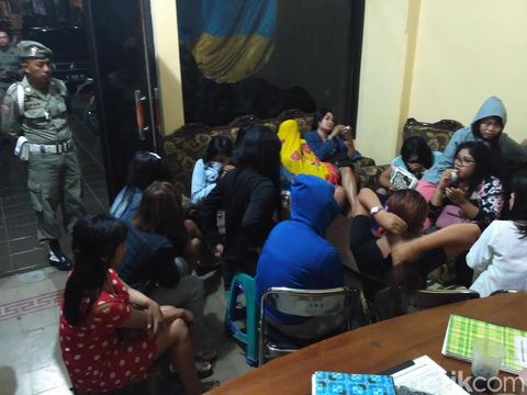 Pemandu lagu di Situbondo diamankan