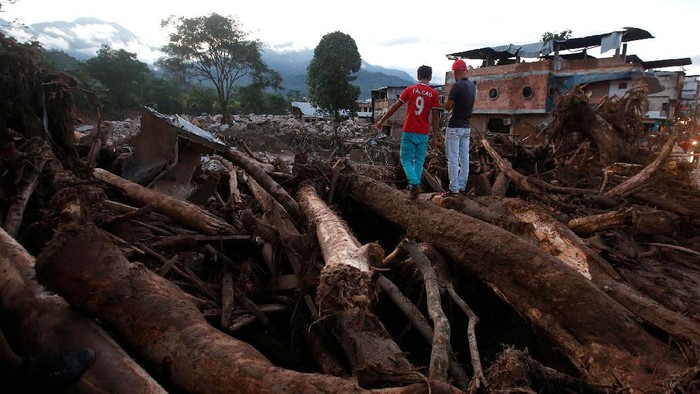 Korban Tewas Longsor di Kolombia Bertambah Jadi 210 Orang