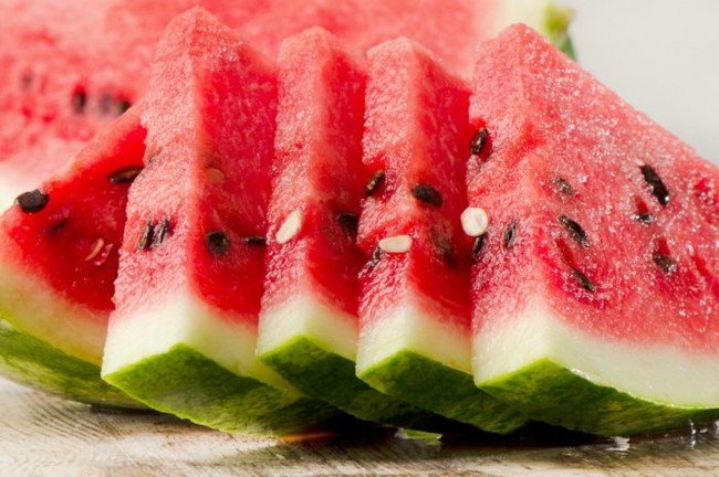 12 Makanan Ini Bisa Cegah Kerusakan Kulit Akibat Paparan Sinar Matahari (2)