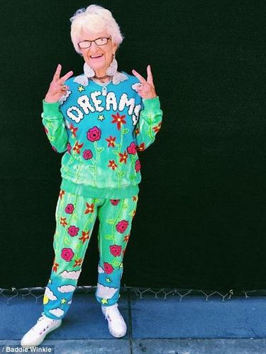 7 Orang yang Sukses Jadi Model di Usia Tua