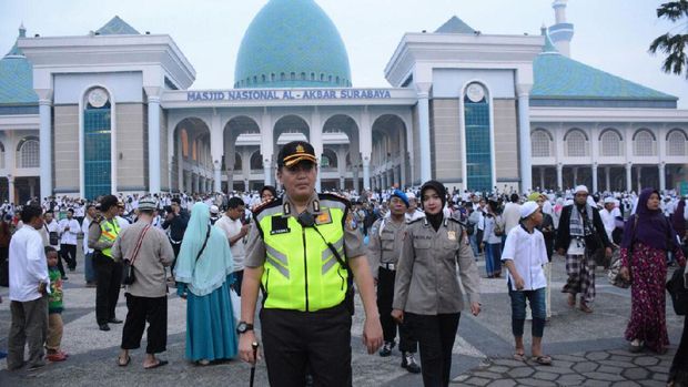 Aksi Damai Usai Subuh Dibatalkan, Massa HTI Jatim Kembali ke Daerah