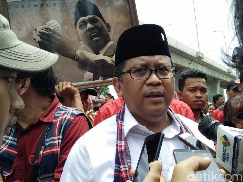 Sindir PAN, PDIP: Dukung Pemerintah Bukan Cuma Soal Menteri Sindir PAN, PDIP: Dukung Pemerintah Bukan Cuma Soal Menteri