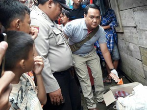 Warga Tepian Sungai Musi Temukan Mayat Bayi