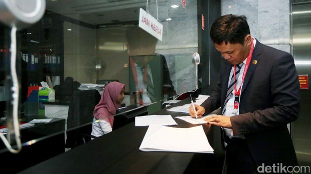 Kronologi Gugurnya Gugatan Pasal Makar yang Diajukan Habiburokhman