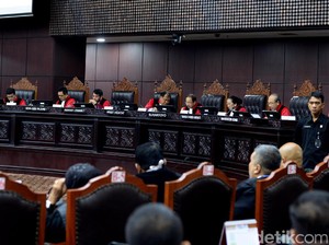 Pemerintah Tegaskan UU Pengelolaan Keuangan Haji Konstitusional