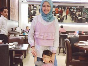 Revalina S Temat Bicara tentang Perkembangan Anak