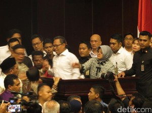 Rusuhnya Paripurna DPD, Anggota Dorong-dorongan Sampai Jatuh
