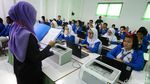 Siswa SMK Jakarta Timur 1 Jalani UNBK