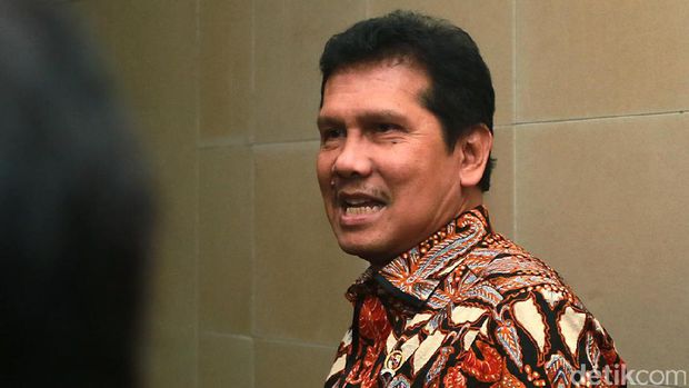 Menpan RB Asman Abnur / 