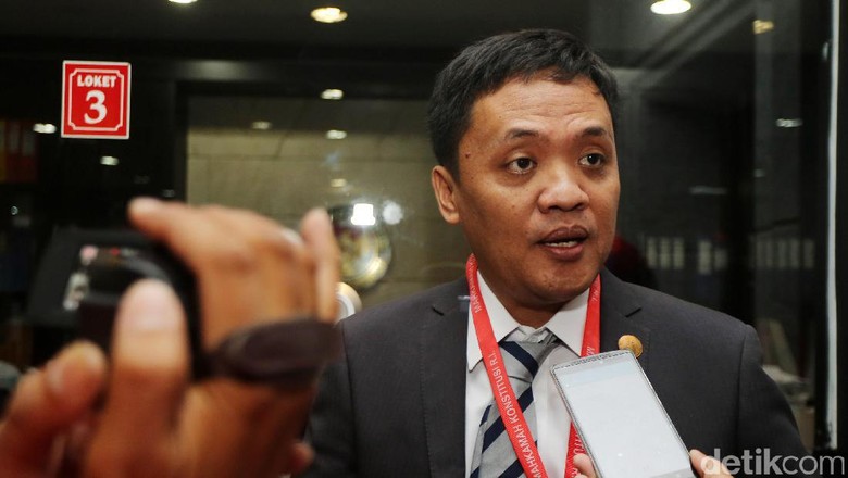 Nyasar di Simpang Semanggi, Habiburokhman: Kayak Jembatan Kampung Nyasar di Simpang Semanggi, Habiburokhman: Kayak Jembatan Kampung