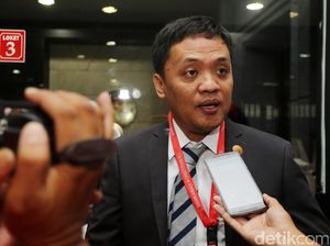 Kronologi Gugurnya Gugatan Pasal Makar yang Diajukan Habiburokhman