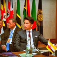 Pangeran Mateen merupakan putra keempat Sultan Brunei Hassanal Bolkiah dan istri keduanya, Mariam. Pemuda 26 tahun ini menamatkan pendidikannya di Royal Military Academy Sandhurst pada 2011 sebagai Letnan II (Letda). (Foto: Instagram)