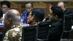 Nazaruddin Dikonfrontir dengan Mekeng