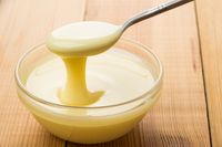 10 Bahan Ini Jadi <i>Topping</i> Populer untuk Jajanan Pisang