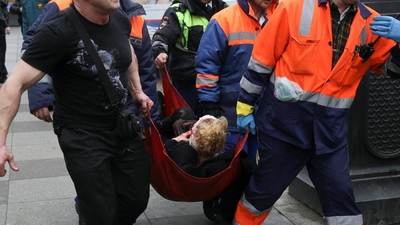 Bom Meledak di Stasiun Kereta di St Petersburg Rusia