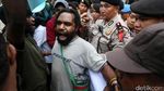 Demo Soal Kesehatan di Papua