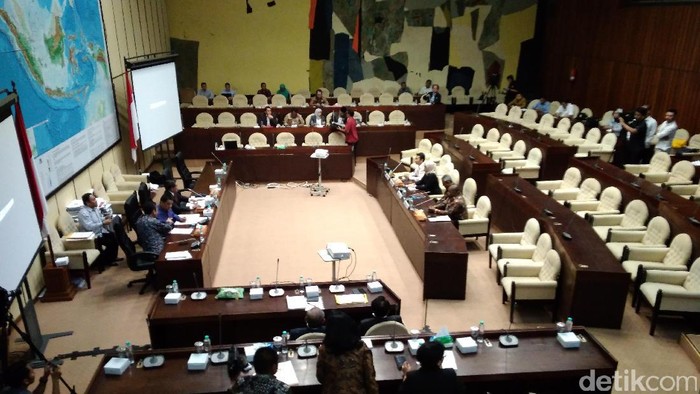 DPR Cecar Calon Komisioner KPU soal Motivasi hingga Integritas