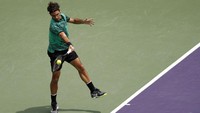 Bagi Federer, ini adalah titel ketiganya di Miami atau yang pertama dalam 11 tahun usai memenanginya di 2005 dan 2006. Selain itu, gelar ini menandai bahwa Federer telah meraih sunshine double usai juara di Indian Wells dan menjadi titel ketiganya di 2017, yang dilengkapi dengan trofi Australia Terbuka. Geoff Burke-USA TODAY Sports.