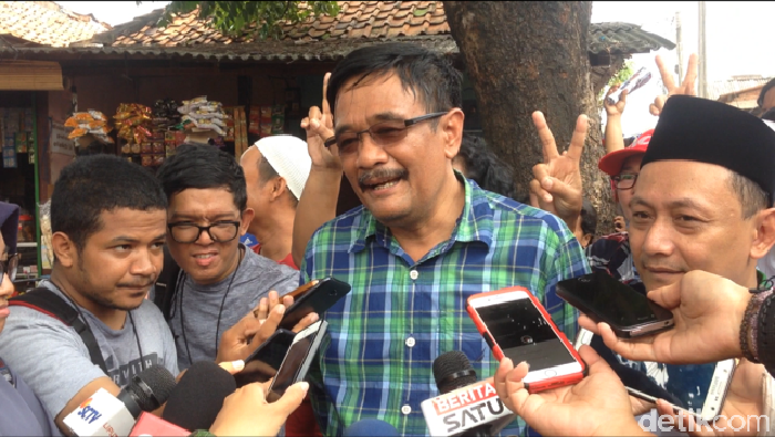 Djarot Ingin Semua Kelurahan di Jakarta Punya Bank Sampah