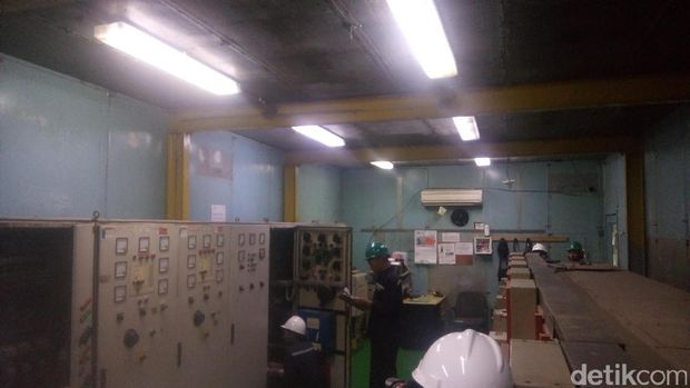 PLTD Legon Bajak 2x2,2 MW di Karimunjawa