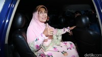 Bahkan mereka menilai bahwa Nani adalah sosok yang manja hingga perlu didampingi seseorang jika melakukan sesuatu. Pool/Palevi S/detikFoto.