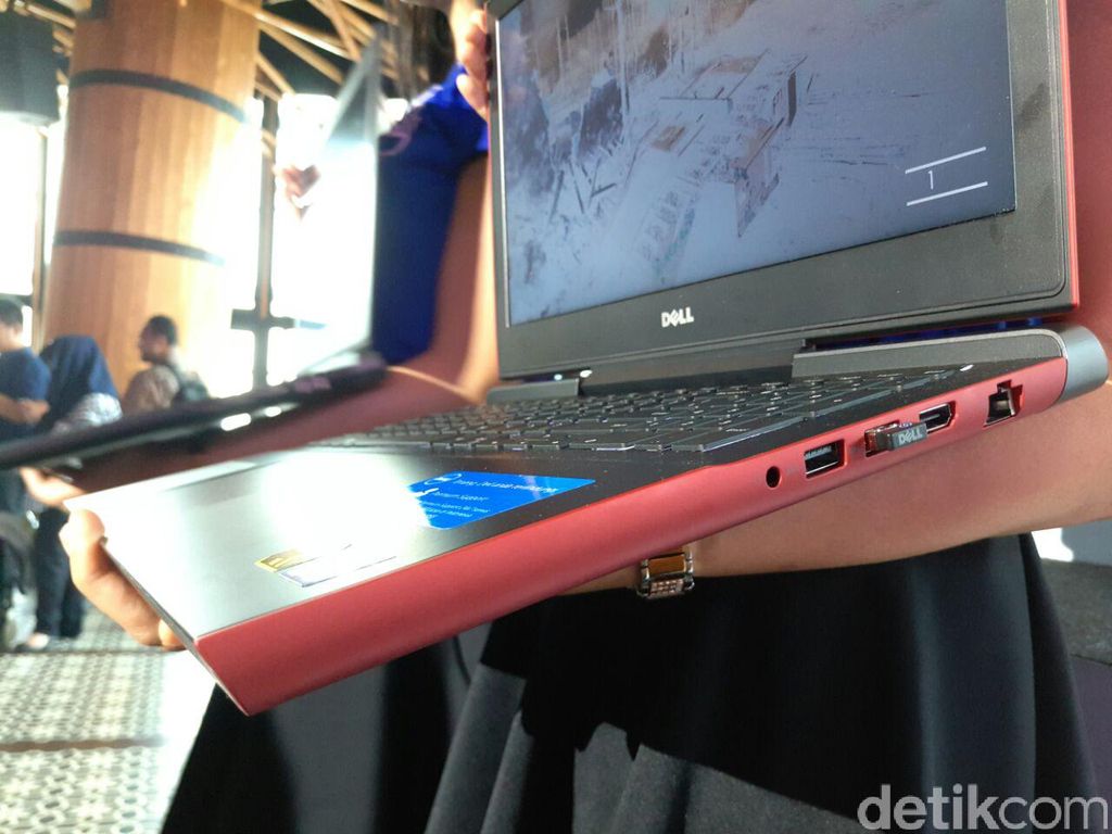 Dell Inspiron 15 Laptop Gaming Yang Tidak Neko Neko Foto 3