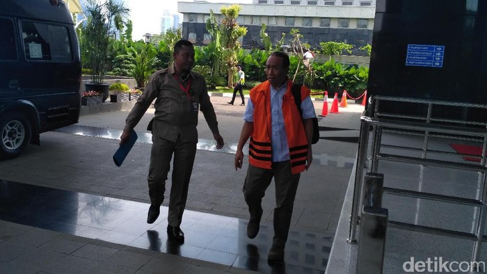 Terdakwa Korupsi e-KTP Diperiksa KPK Jadi Saksi Andi Narogong