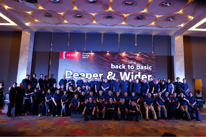 DENSO Berikan Penghargaan pada Dealer Resmi