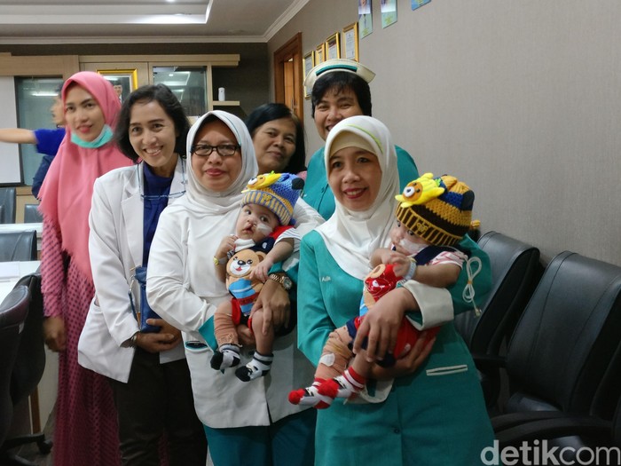 Suksesnya Operasi Kembar Rifky-Rafky, Bukti Kompetensi Dokter di Indonesia