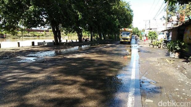 Banjir di Cilegon surut.