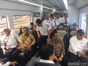 4 Menteri Jokowi Jajal Kereta Bandara Kualanamu
