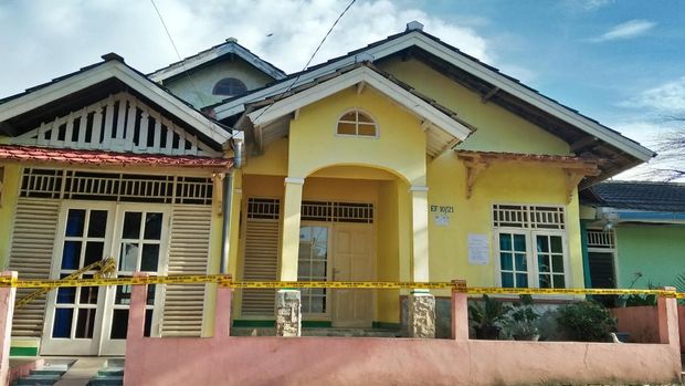 Melongok Rumah Afandi, Penipu Pengganda Uang dengan Karung Daun