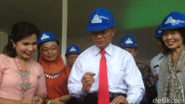 Mendikbud: Guru yang Curang saat UN akan Dipecat