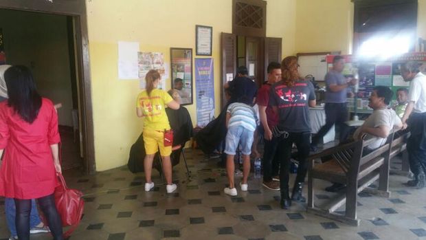  Bikin SKCK di Polsek Palmerah, Gratis Cukur Rambut