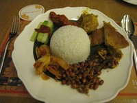 Ini 4 Tempat Makan Nasi Lemak Enak di Jakarta Selatan