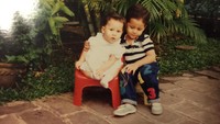 Bintang film The Guys itu hanya terpaut kurang lebih satu tahun dengan sang kakak, Keenan. (Dok. Pribadi)