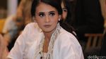 Gaya Etnik Ayushita dan Aksesorisnya