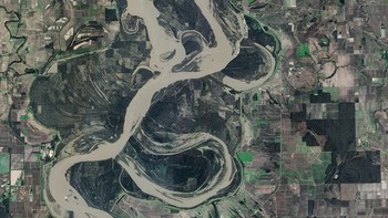 Aliran sungai Mississippi. Foto: NASA