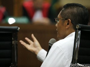 Tameng Anas Tangkal Serangan e-KTP Nazaruddin