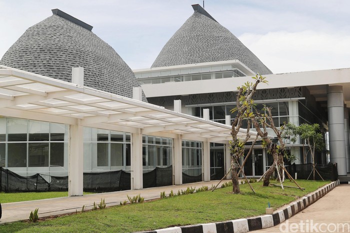 Video Kemegahan PLBN Motaain dan Pujian Warga Timor Leste