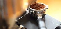 Bubuk kopi yang bisa menebarkan aroma harum.