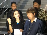 Disebut Operasi Payudara, Bella Luna Polisikan Razman