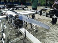 Penampakan 'Ojek Terbang' di Bintaro