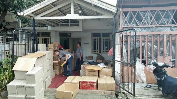 Polri Ungkap Pabrik Salep Palsu di Kalideres