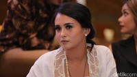Ayushita dipercaya memerankan tokoh Kardinah, yakni adik dari Kartini. detikHOT