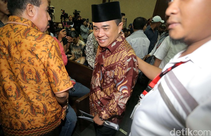 Akom Akui Pernah Sosialisasi di Bekasi, tapi Bantah Terima Dolar