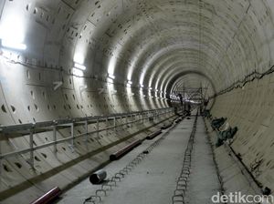Ada Remaja Masuk Terowongan MRT Tanpa Masker, Apa Efeknya Bagi Paru?